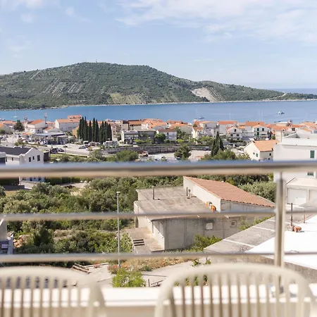 Korina Appartement Primošten