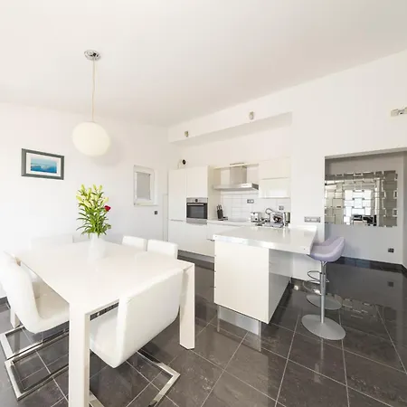 Appartement Korina Primošten